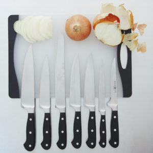 chopping board onion